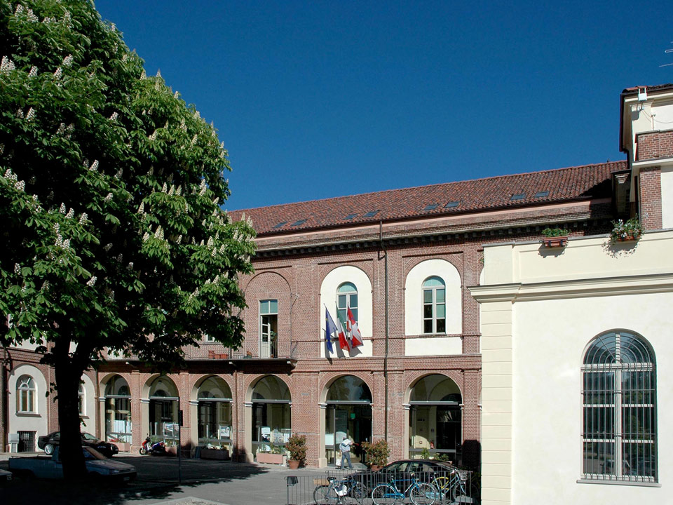 Esterno-Palazzo-Provincia