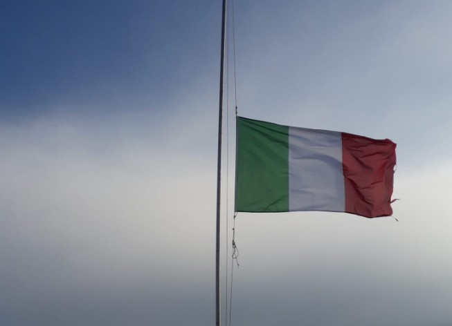 Profondo cordoglio per la morte dei carabinieri caduti in servizio