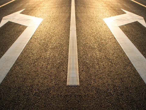 Segnaletica orizzontale, riprendono i lavori sulle strade provinciali