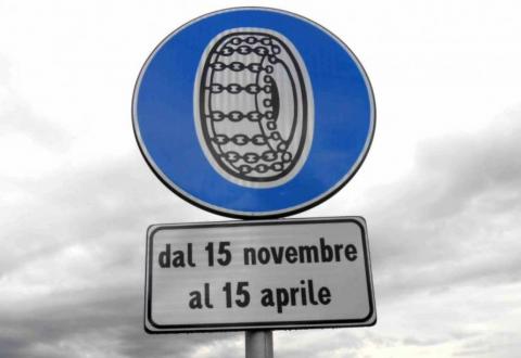 Pneumatici invernali, dal 15 novembre scatta l'obbligo